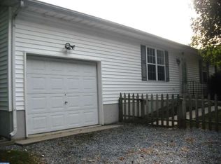 2754 Sharon Hill Rd, Dover, DE 19904