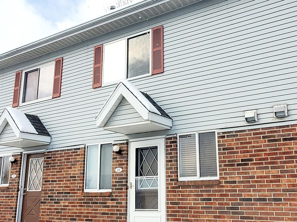 1st image of 88 Carriage Ln SW #88