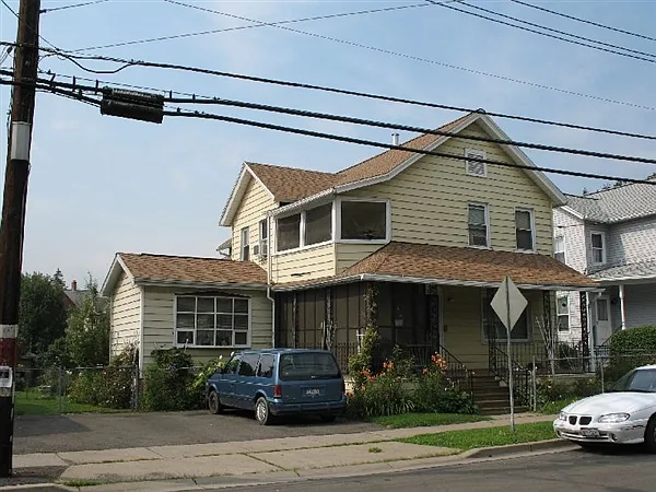 49 Seminary Ave #1 photo 1