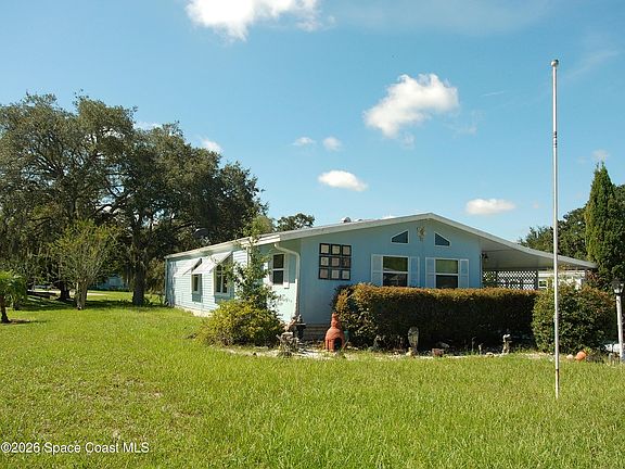 3rd image of 162 Florence Blvd