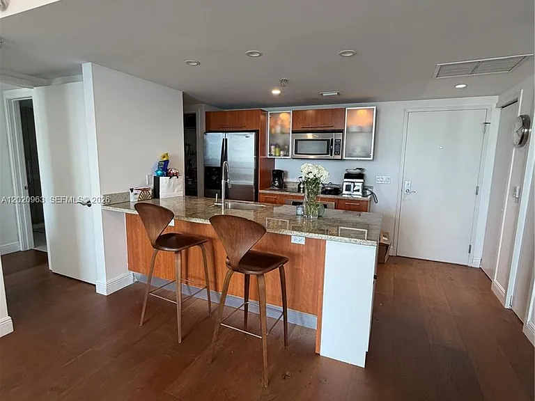 185 SW 7th St #3209 — Photo 44