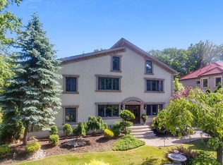 54 Utica Rd, Edison, NJ 08820