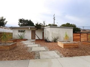 11836 206th St, Lakewood, CA 90715
