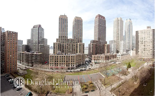 Sold by Douglas Elliman | media 17