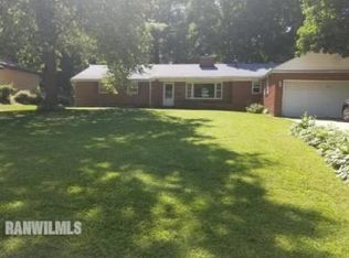 30 N Stewart Ave, Freeport, IL 61032
