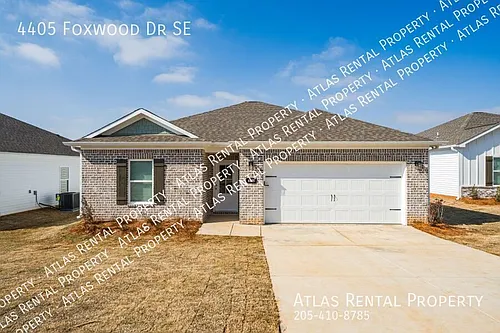 4405 Foxwood Dr Photo 1