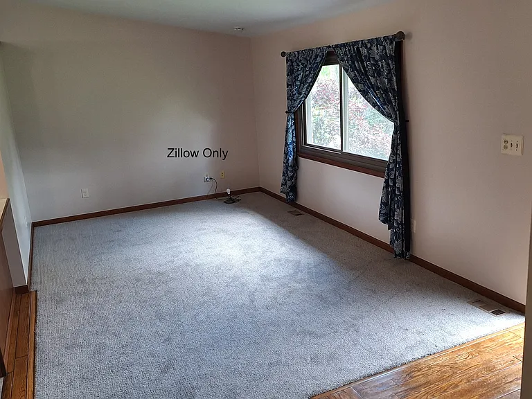 7074 Palms Rd — Photo 7