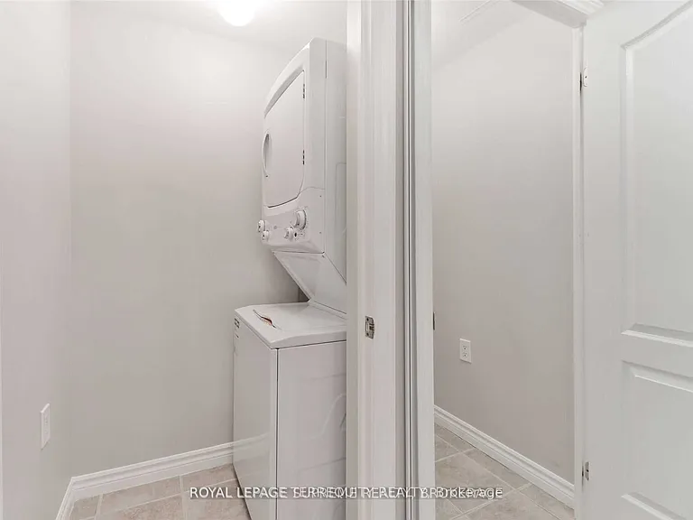 3830 Bathurst St #107 — Photo 13
