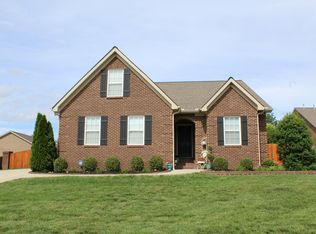 1724 Apple Grove Ln, Knoxville, TN 37922