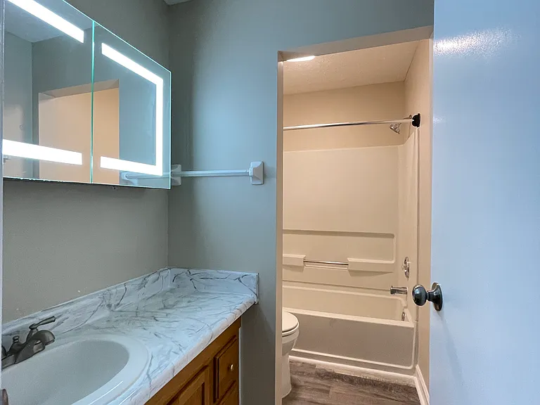 7676 Garrison Dr — Photo 8