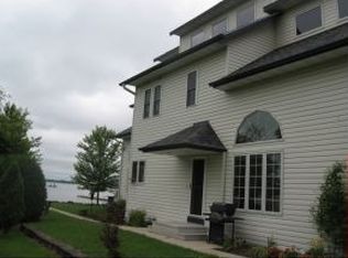 309 S State Highway 22, Cecil, WI 54111