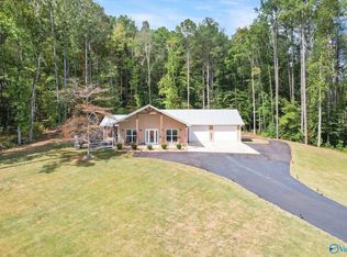 160 Adventure Rd, Guntersville, AL 35976