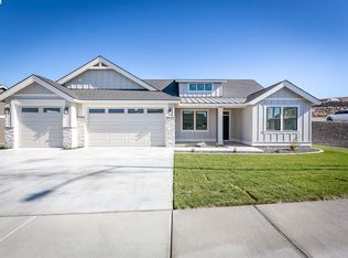 2329 Legacy Ln, Richland, WA 99352