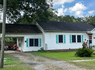 1811 Saint Charles St, Jeanerette, LA 70544
