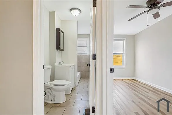 705 N Milton Ave — Photo 17