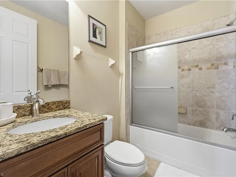 7932 Princeton Dr — Photo 24