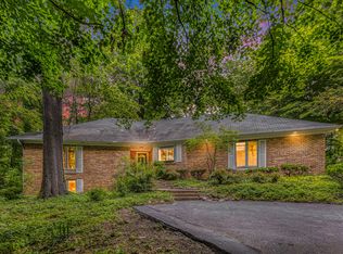 7111 Cascade Rd SE, Grand Rapids, MI 49546