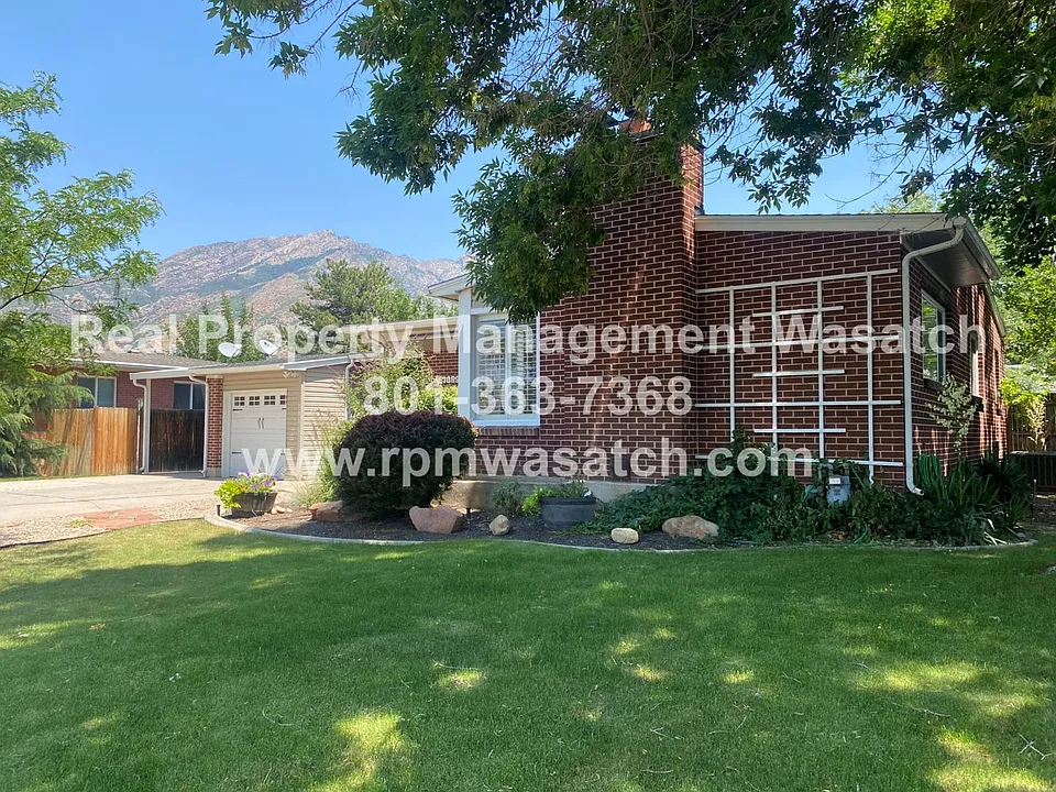 7089 S 2825 E