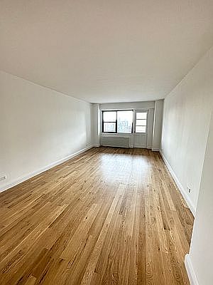 1st image of 305 E 86th St #19L1