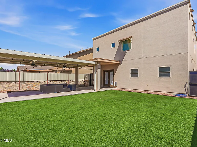14668 Oldenberg Ct — Photo 41