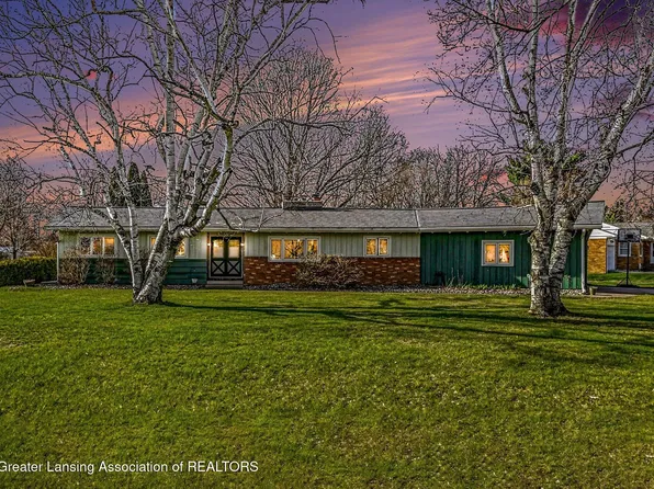 1410 Hall St, Eaton Rapids, MI 48827