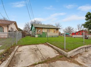 146 Darson Marie Dr, San Antonio, TX 78226