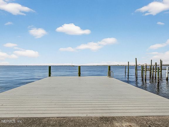 4th image of 1710 RIVER Road