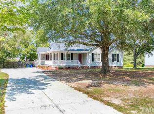 2102 Southfort Dr, Garner, NC 27529