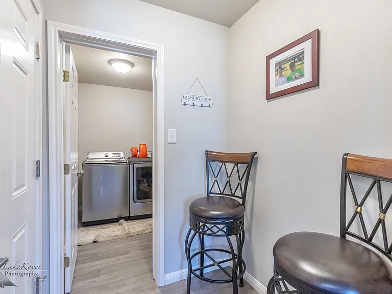 3233 Ann Arbor Ln — Photo 19