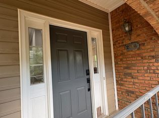 2034 Waterford Pl, Birmingham, AL 35244