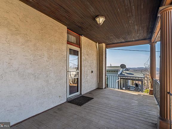 5th image of 1257 Eckert Ave
