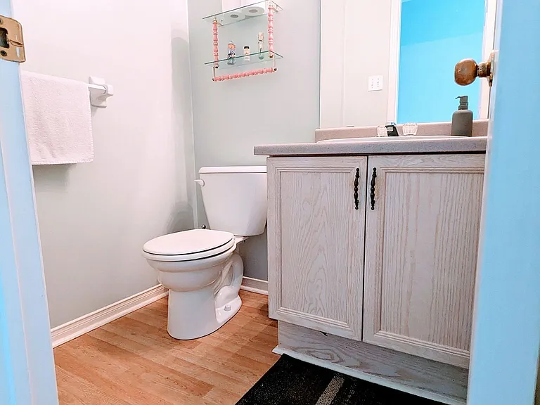 37 Wickstead Ct — Photo 20