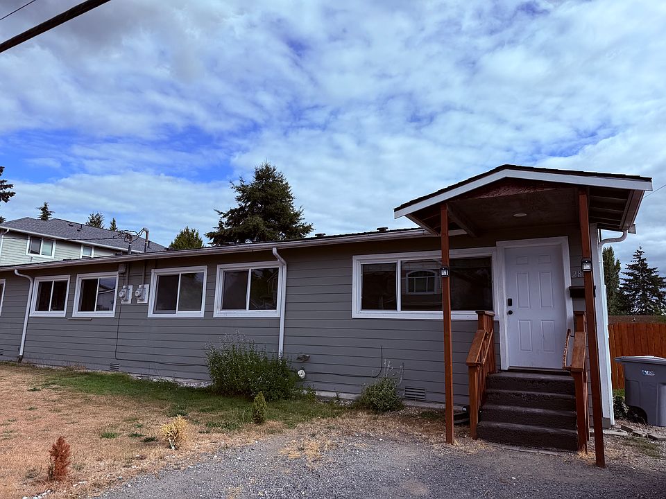 1st image of 2821 NE 7th St #2821