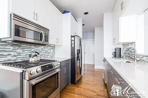 Rented by Maison International | media 23