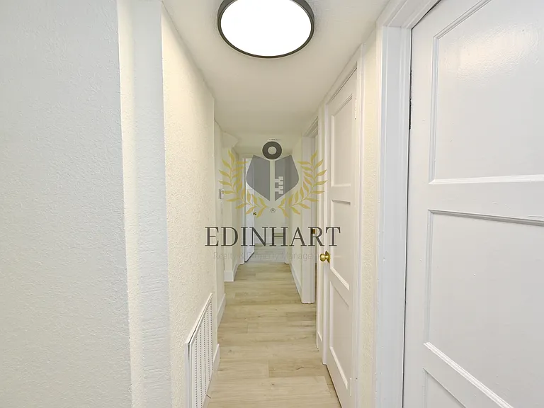 1584 N Carruth Ave — Photo 17