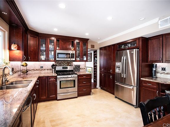 4th image of 6055 Maury Ave
