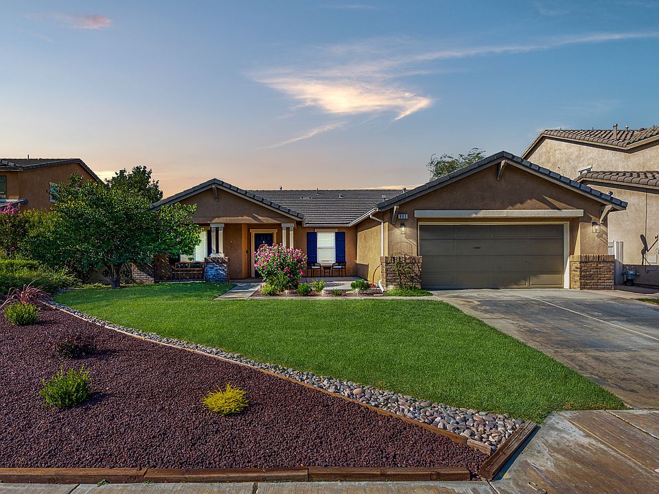 1st image of 903 Valerie Ln