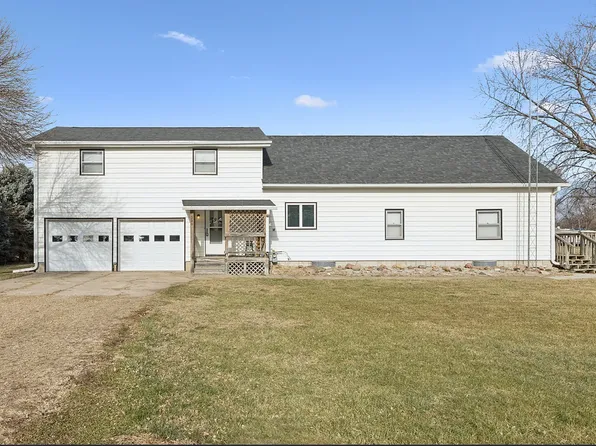 220 B St, Ulysses, NE 68669