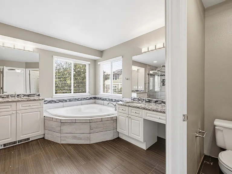 10505 White Pine Dr — Photo 20