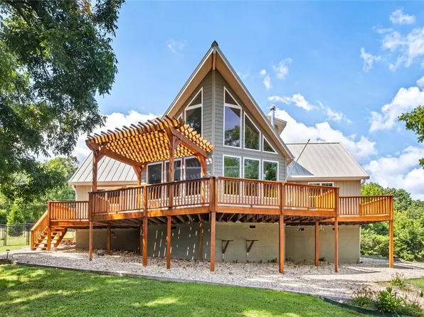 19123 Hill Rd, Springdale, AR 72764