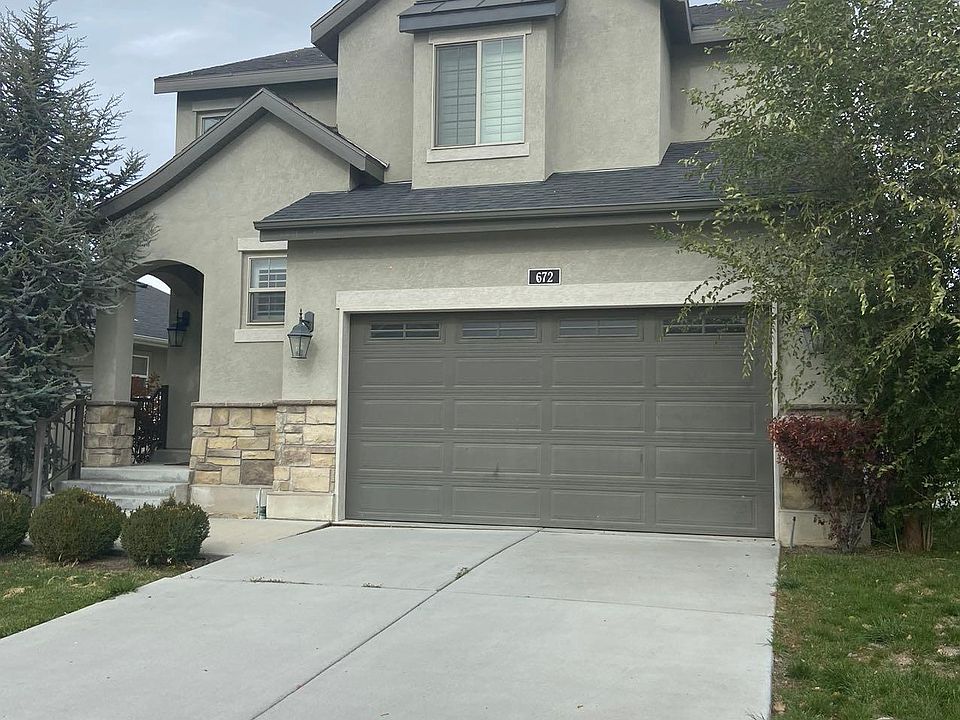 1st image of 672 W Nielsen Farm Ct