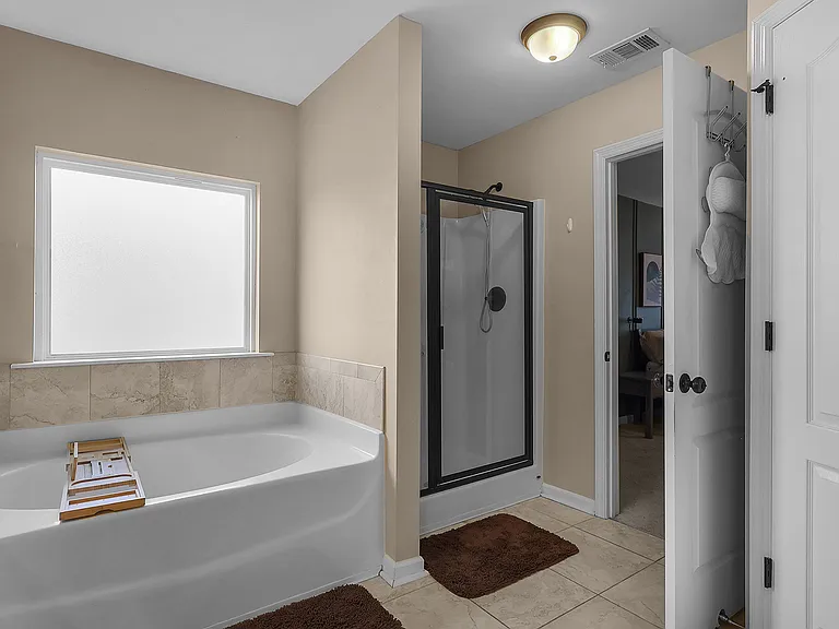 113 Greystone Dr — Photo 45