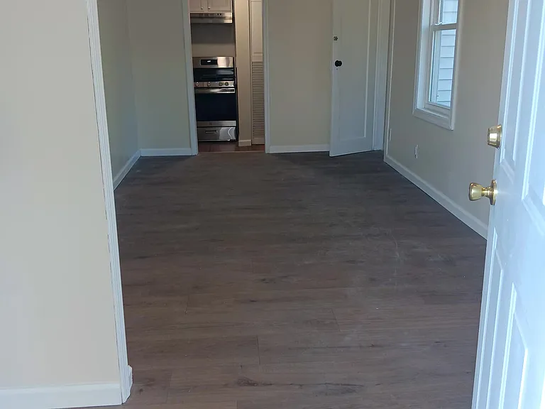 9 Montgomery St #9B — Photo 6
