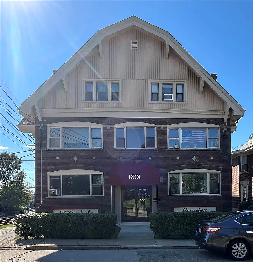 2 bed, 1100 sqft, $1,375 — Photo 1