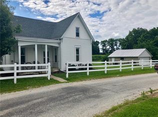 25591 Bullfork Rd, Oldenburg, IN 47036