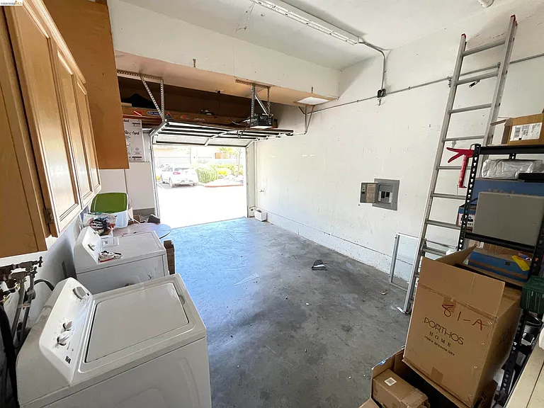 2507 Baywood Way — Photo 15