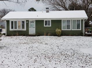 105 Bay Dr, Stevensville, MD