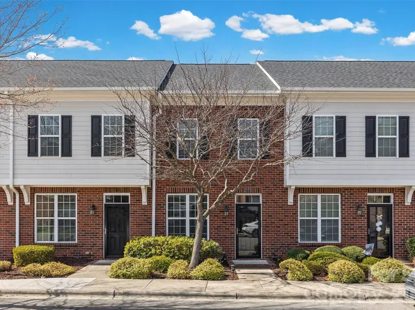 371 Beacon St NW, Concord, NC 28027