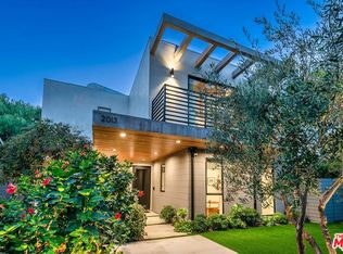 2013 Walgrove Ave, Los Angeles, CA 90066