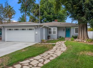 17929 Delano St, Encino, CA 91316